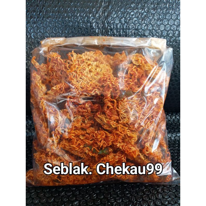 

promo 1kg seblak kering mie kremes extra pedas daun jeruk