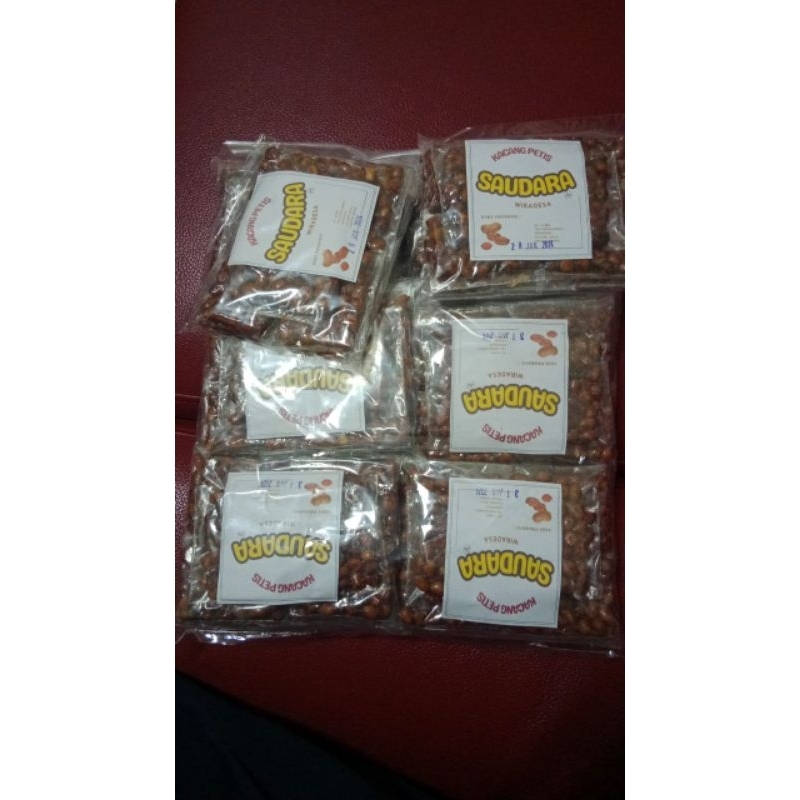 

KACANG PETIS PEDAS MANIS SAUDARA KACANG CEMILAN