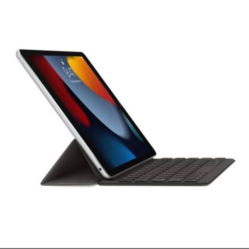 [SECOND] Apple smart keyboard for ipad 9th
