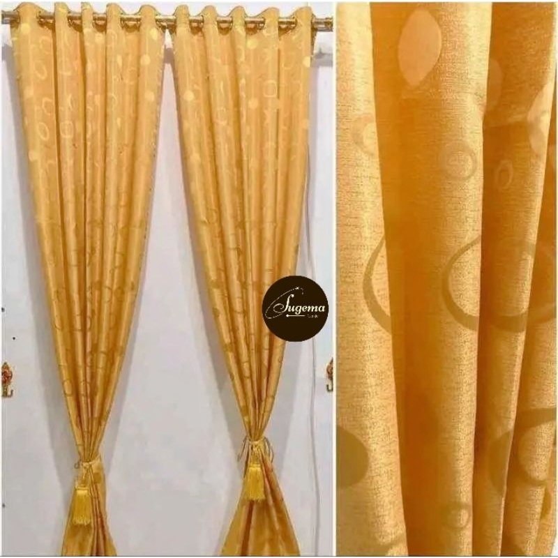 TIRAI PINTU DAN GORDEN JENDELA POLOS EMBOS  SMOKERING HORDENG LUBANG KORDEN WARNA KUNING GOLD