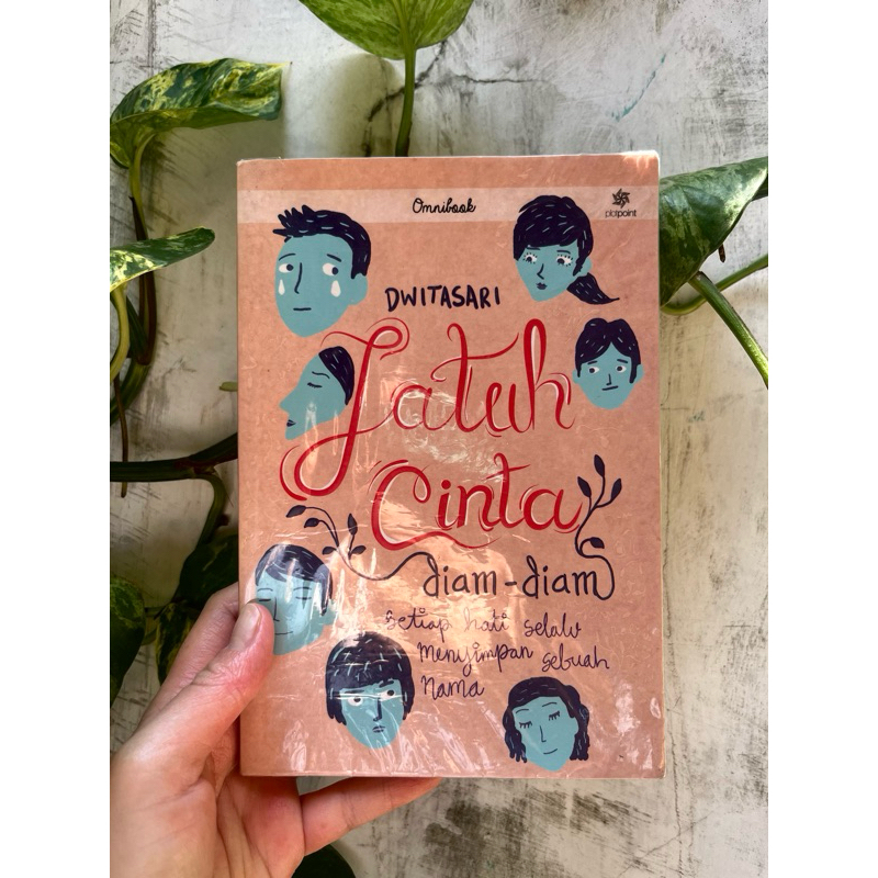 Jatuh Cinta Diam-Diam - Dwitasari preloved