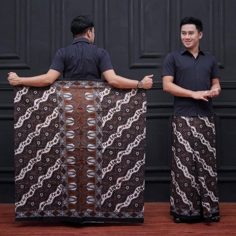 SARUNG BATIK MOTIF LASEMAN PUTIH SARUNG BATANGAN SARUNG BATIK LASEM