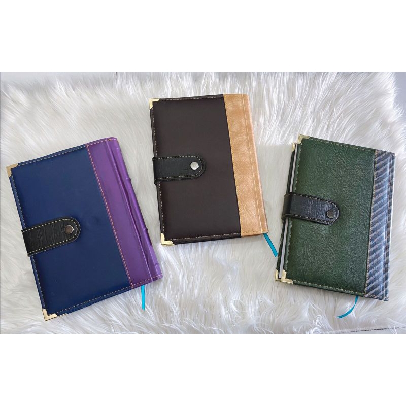 Alquran makna besar poket kertas putih