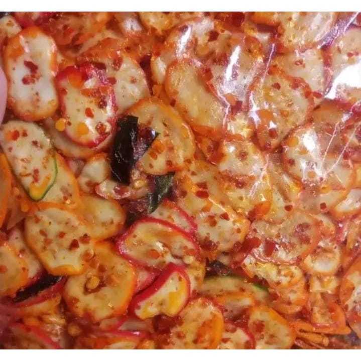 

KRIPIK SEBLAK 500 GRAM / keripik / kerupuk pedas / kerupuk seblak / kerupuk seblak daun jeruk
