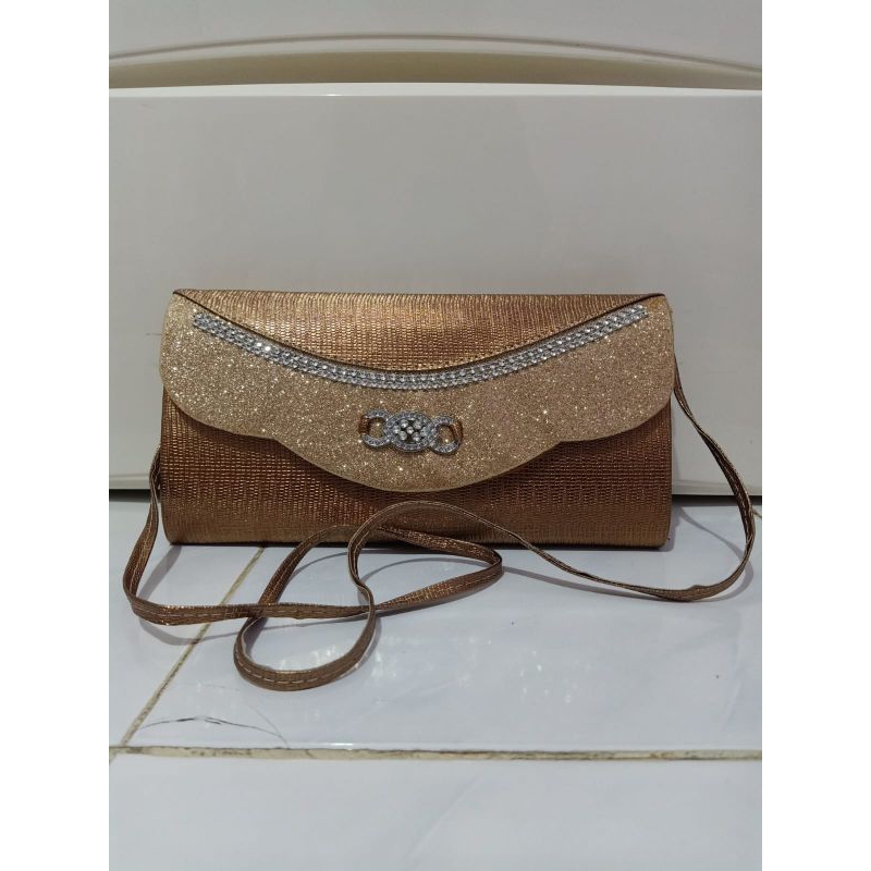 (Preloved) Tas Pesta Warna Gold