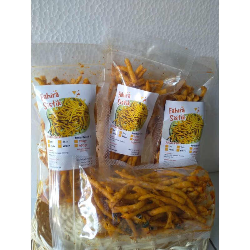 

Sistik renyah pedas daun jeruk 130gram