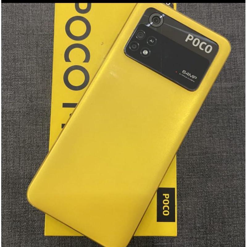 pocco m4