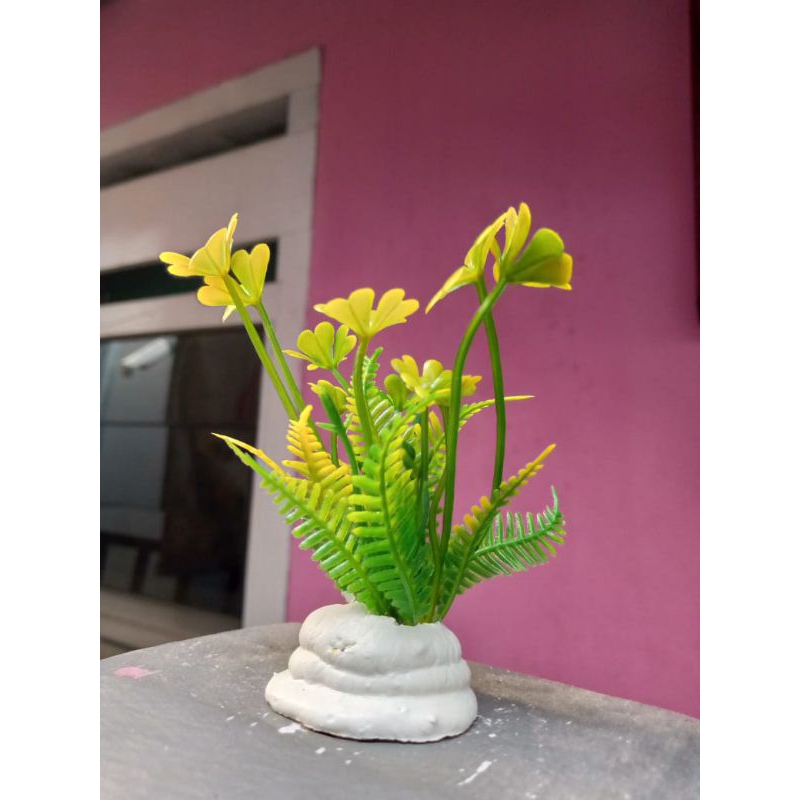 Hiasan Akuarium Kembang Plastik Cantik