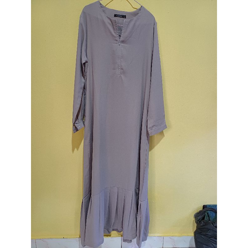 Preloved Elmiza Suri Dress