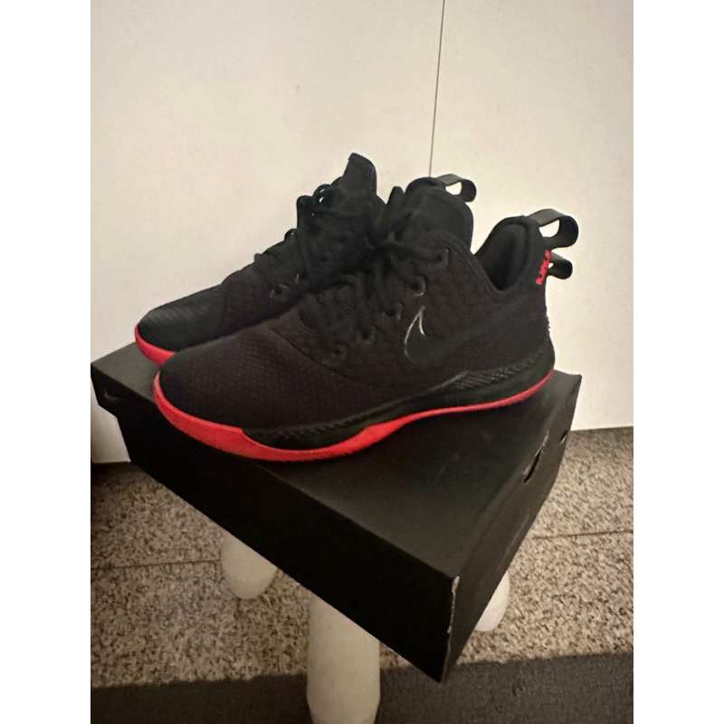 sepatu nike lebron james preloved ori