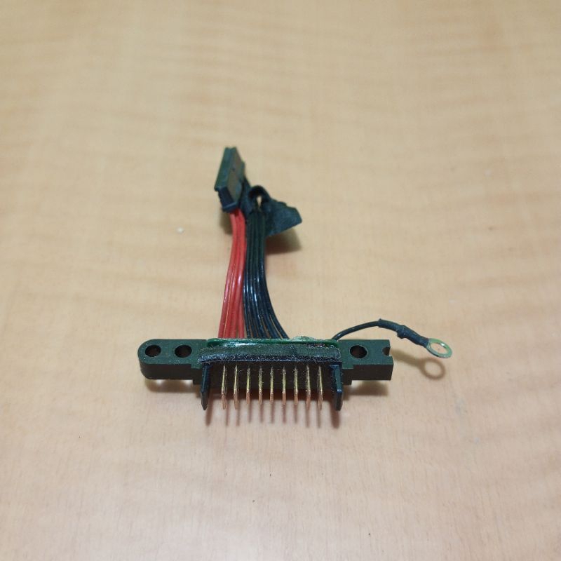 Socket Cinnector Baterai Soket Batre Laptop Toshiba Satellite L310