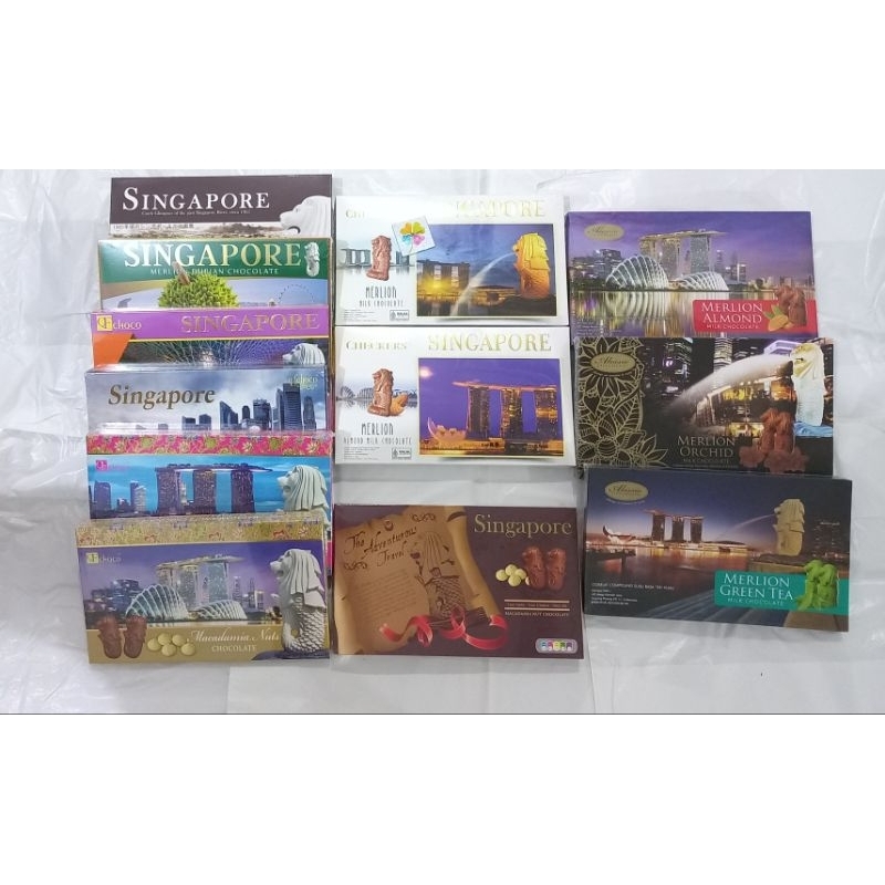 

Coklat Checkers Postcard Merlion Shaped Chocolate 125gr
