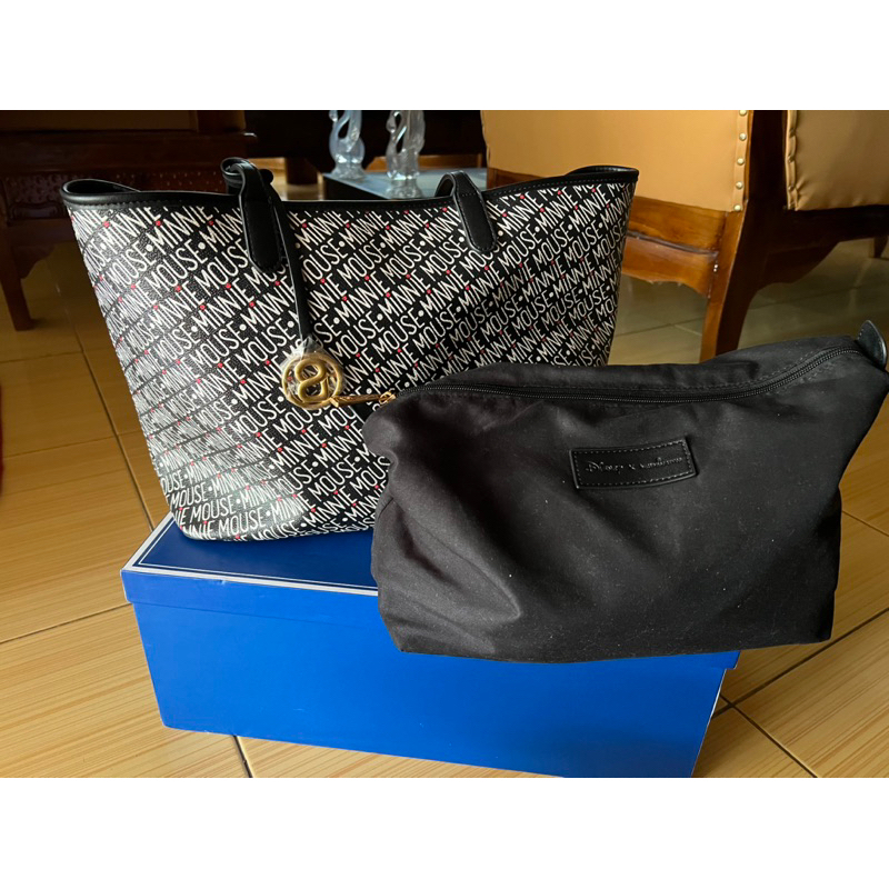 PRELOVED TAS BUTTONSCARVES NAME IT BLACK