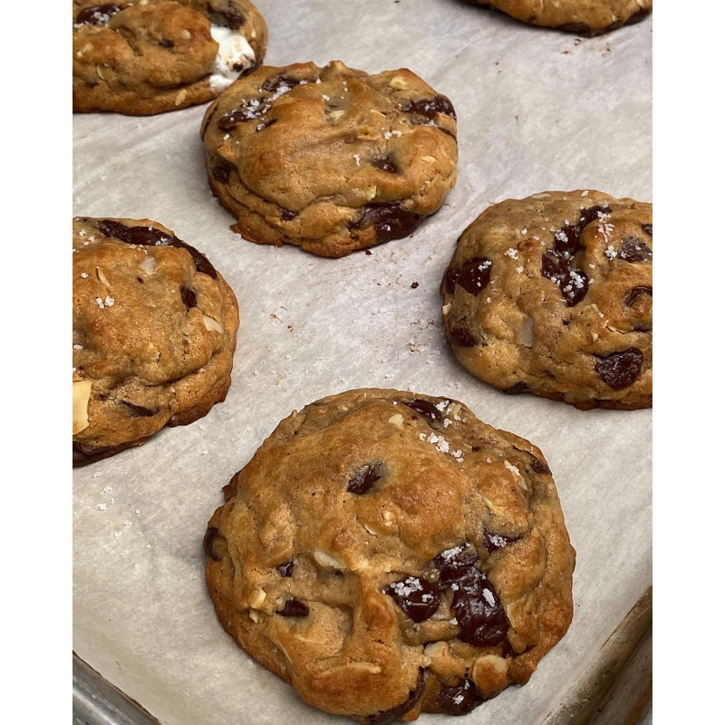 

Package 4 pcs Mix Flavour Gooey Cookies