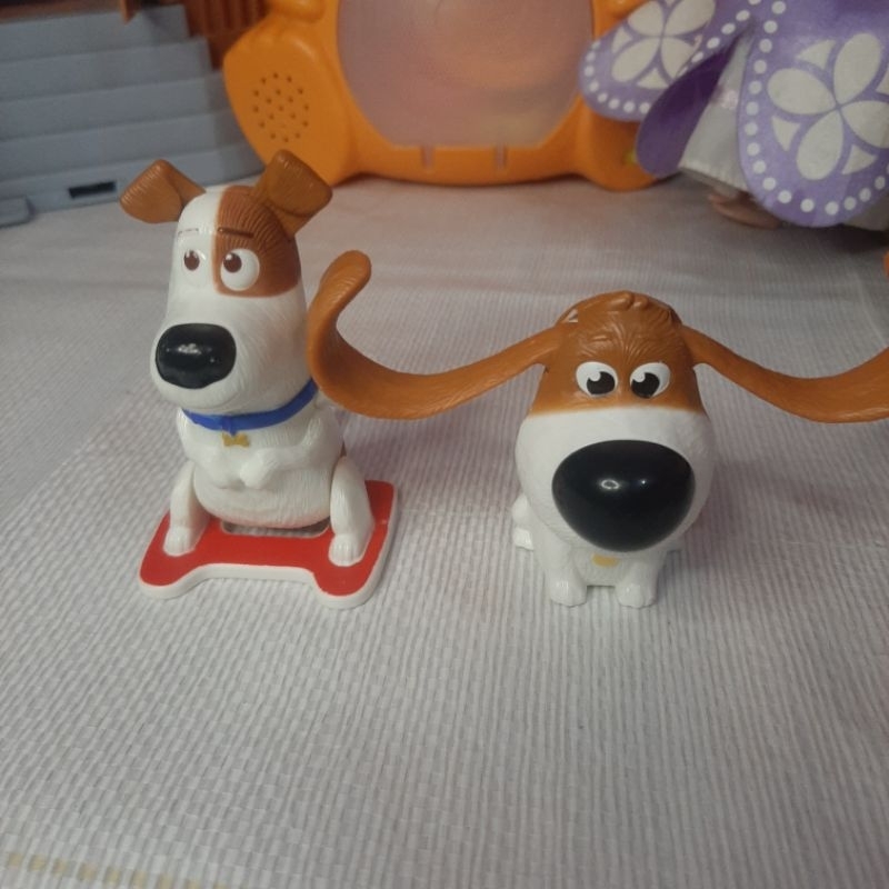 mainan / figure dikoleksi secret life of pets 2 max