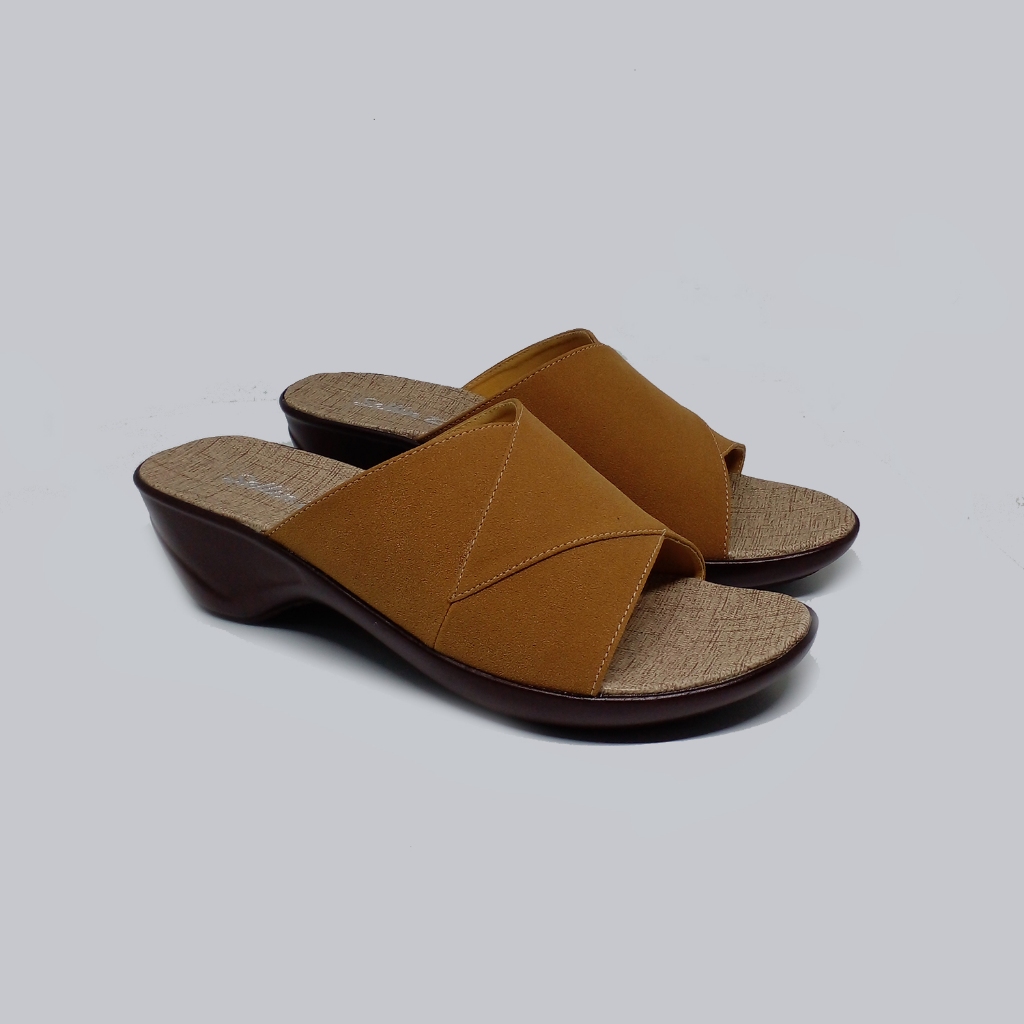 Sendal Wanita Wedges Kulit Murah / Wedges ibu-ibu pengajian Kondangan