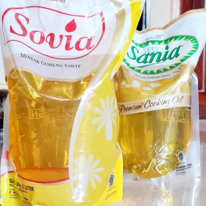 

Readystock Minyak Goreng Sovia Atau Sania 2Liter random Ready Stock