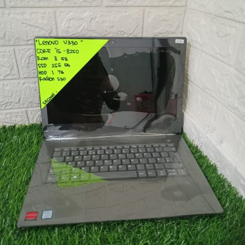 LENOVO V330 CORE I5-8250 RAM 8GB SSD 256GB HDD 1TB RADEON 530 14" (2719)