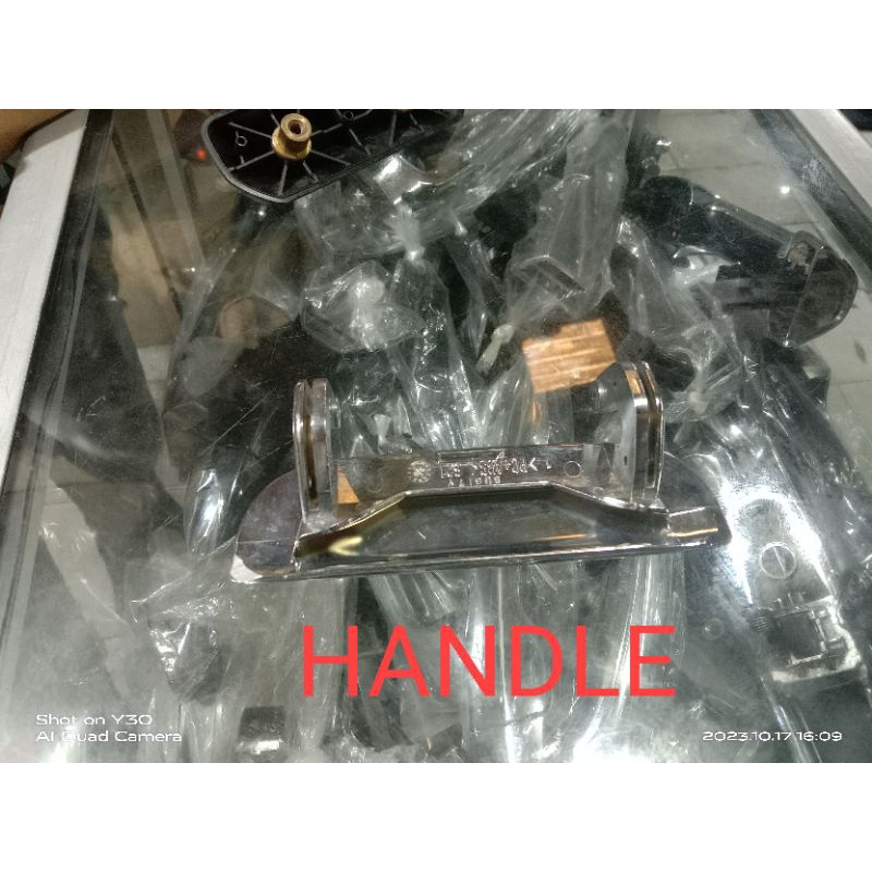 Handle pintu bagasi rush terios original