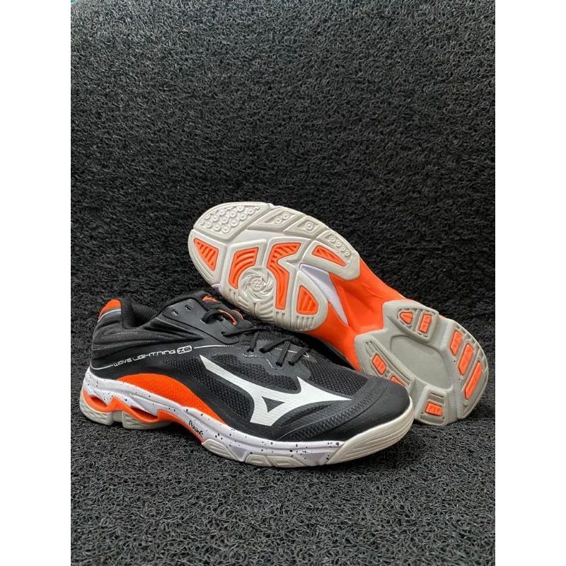 sepatu voli mizuno wlz6 low
