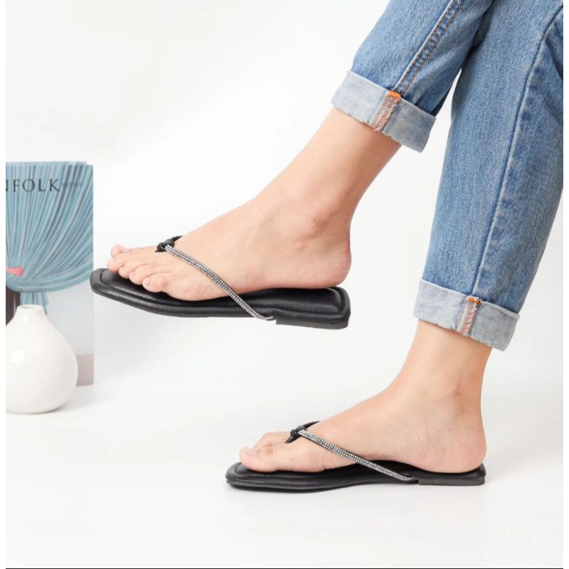 BERLIANS - TANIA sandal flatshoes wanita anti slip