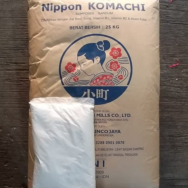 

Baru Tepung Komachi Repack 1kg / Tepung Protein Tinggi Import Jepang Halal / Tepung Jepang