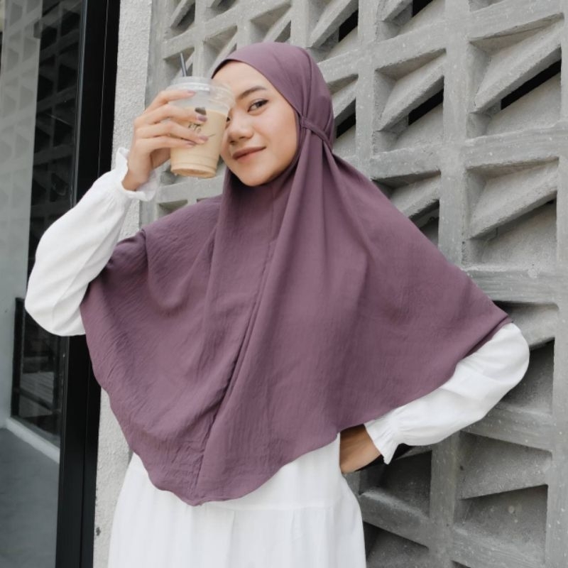 Hijab bergo aura