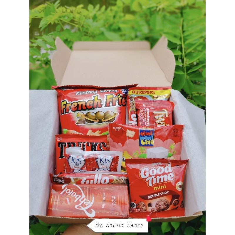 

Hampers SNACK BOX Kado ulang tahun Gift box Segala Moment warna merah