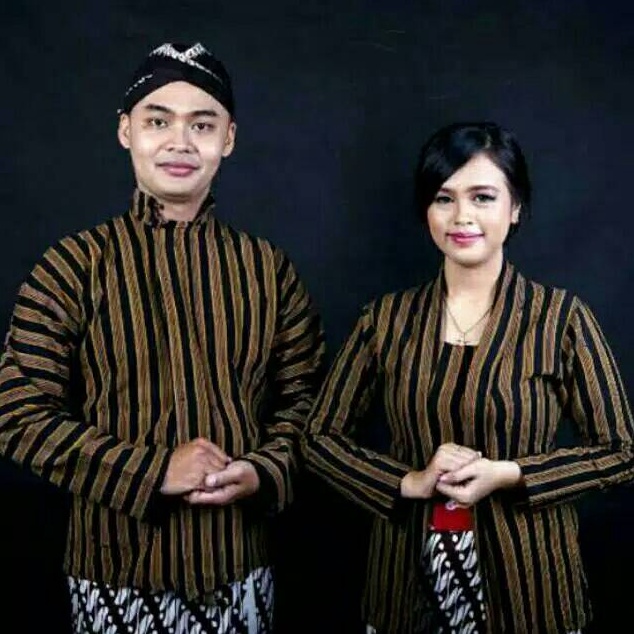 Terlaris Baju adat jawa pria/Baju lurik wanita/Baju surjan lurik/Kebaya lurik wwanita/Baju lurik jaw