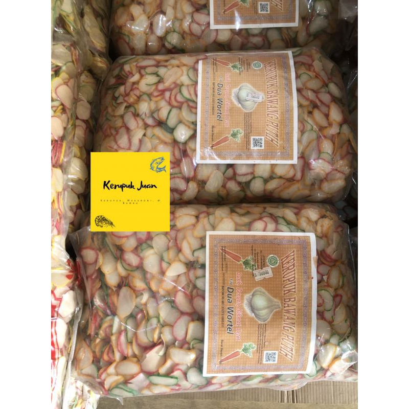 

Kerupuk Bawang Pinggiran Warna Cap Dua Wortel 5 KG / 1 Bal