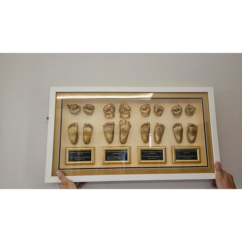 Frame untuk Pajangan Baby Hand & Foot Print