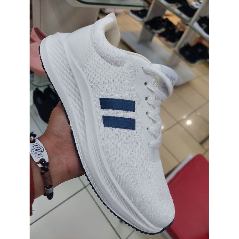 Sepatu Nortstar Bata Pria Putih 820-1060