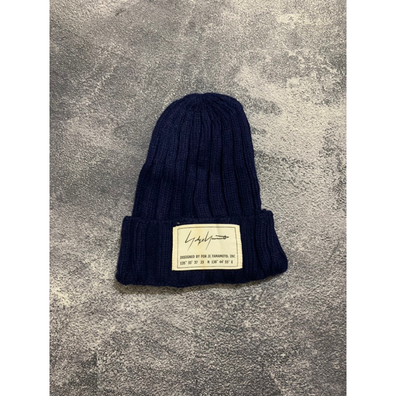 Topi Kupluk beani Yohji Yamamoto