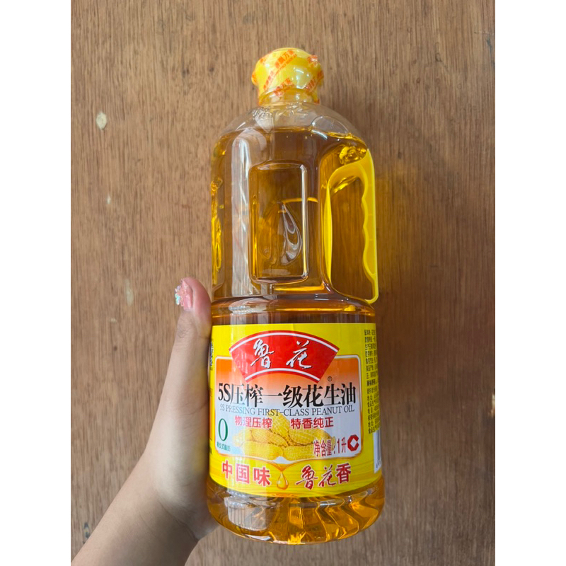 

Minyak kacang hua sheng you 花生油 / peanut oil 1L