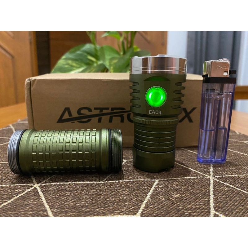 Astrolux EA04 12600 Lumens