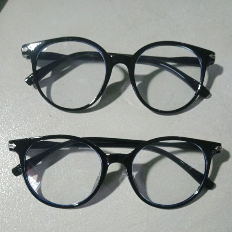 KACAMATA ANTI RADIASI