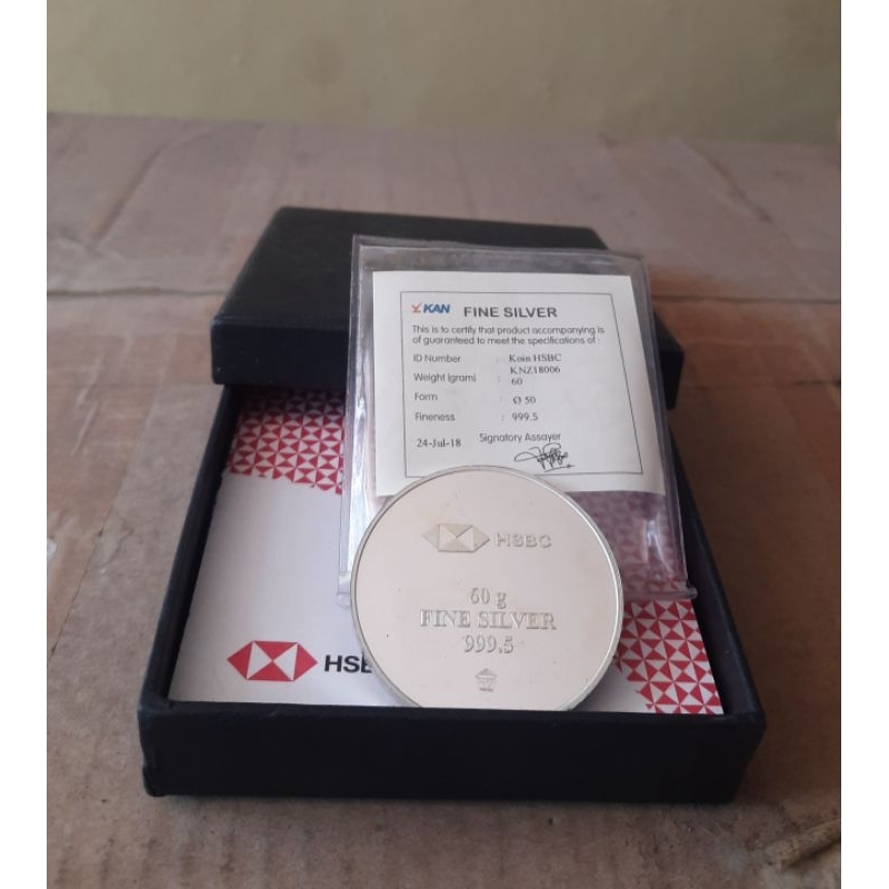 Koin Perak Antam Bulat 60 Gram HSBC 20 Years Fine Silver bukan emas