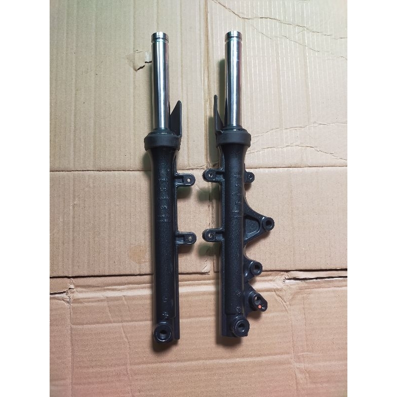 Shockbreaker Shockbraeker Shock suspensi depan Aerox 155