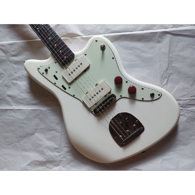 SQUIER VINTAGE MODIFIED JAZZMASTER