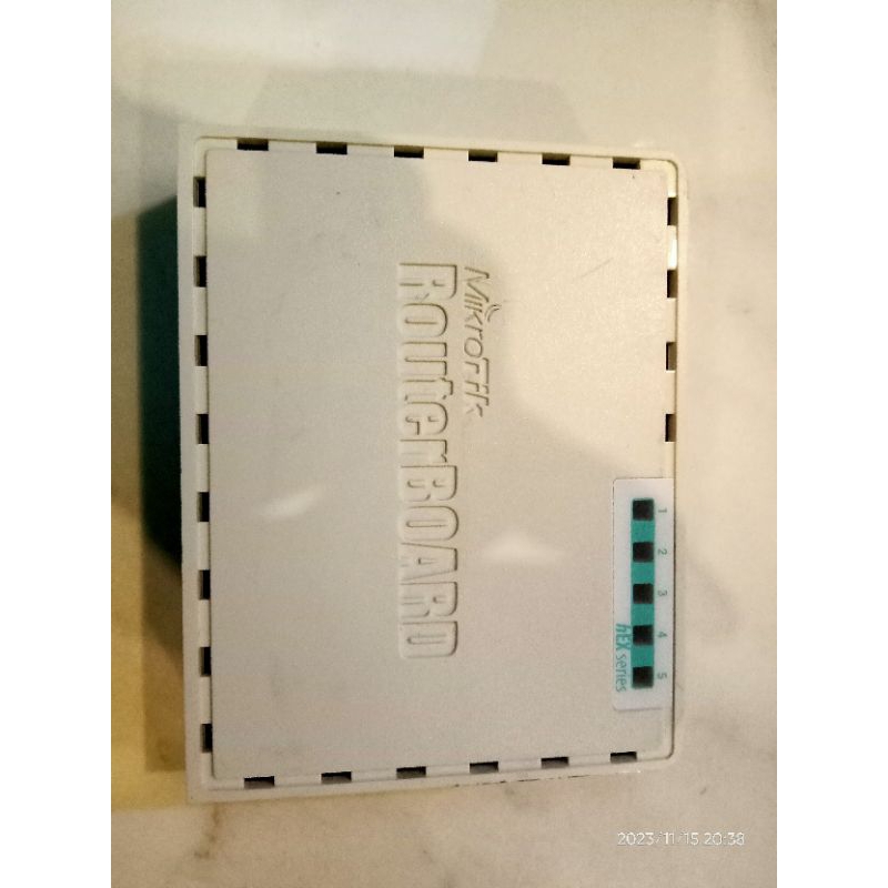 mikrotik RB750r2
