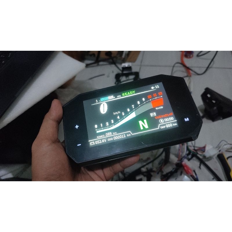 speedometer motor listrik terhubung ke HP, votol dan nanjing