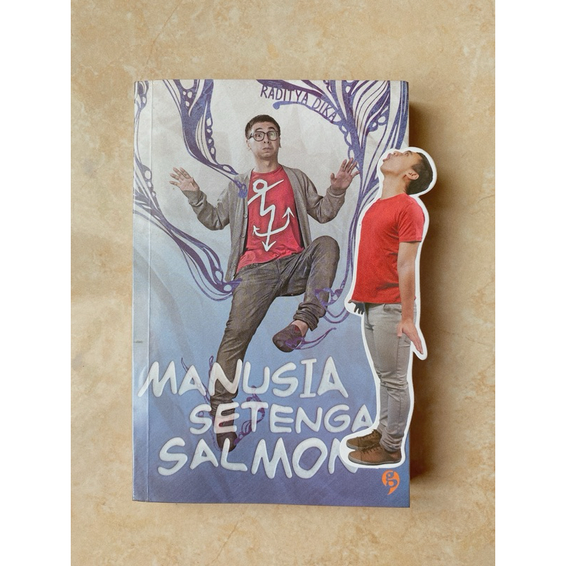 

Manusia Setengah Salmon by Raditya Dika/Preloved