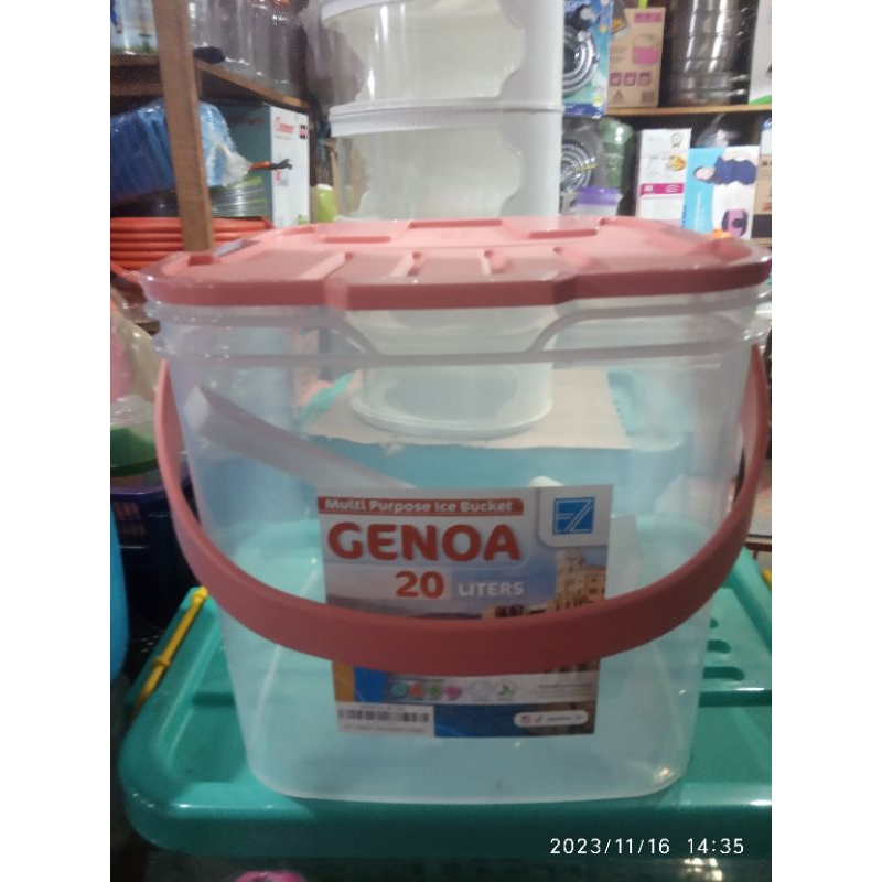 toples/box es buah/es juz tangkai serbaguna merek genoa 20 liter