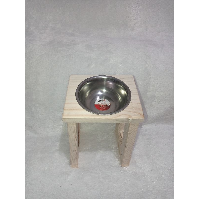 Tempat makan kucing / anjing tinggi 20 cm