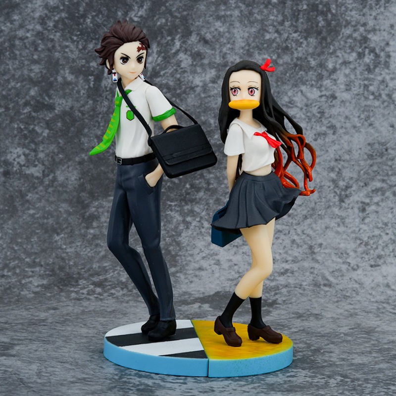 Action Figure Demon Slayer Tanjiro Nezuko Back to School 23 cm Box