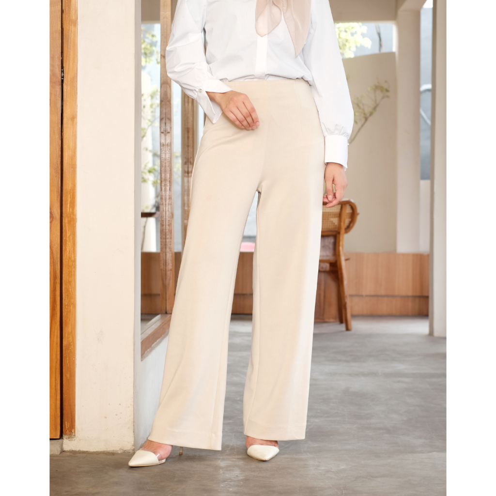 OMARA Anne Scuba Pants Cream | Celana Wanita