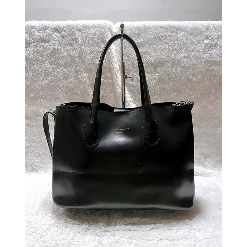 Tas Pesta Sling Bag Wanita Warna Hitam Kulit Tebal Cantik