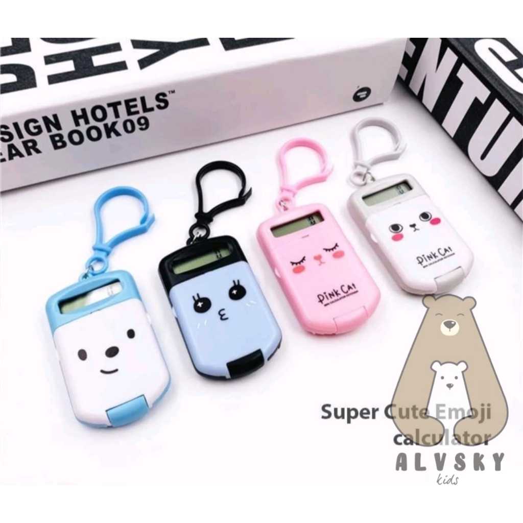 

KALKULATOR SAKU MINI DENGAN GANTUNGAN KUNCI MOTIF LUCU