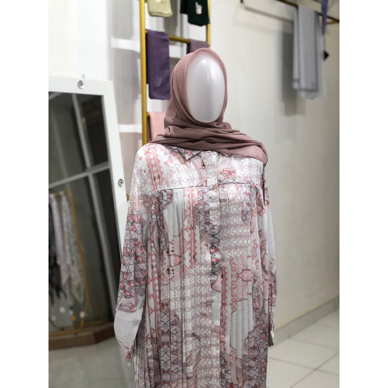 Benang Jarum - Festive Pleated Shirt dress