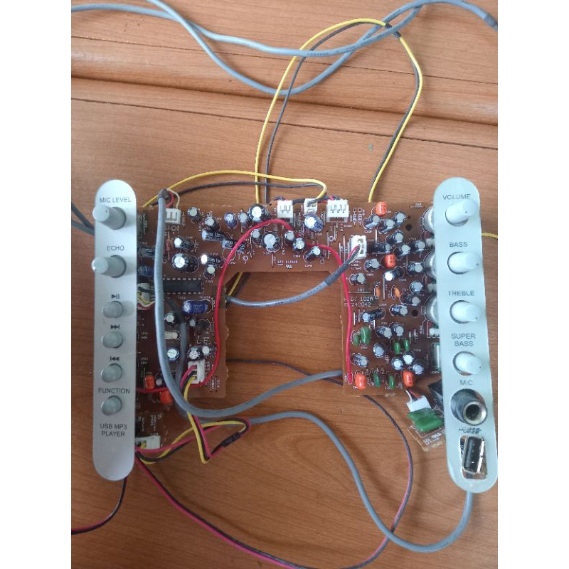 TONE CONTROL SPEAKER AKTIF POLYTRON PAS28B/27B SUPER BASS